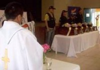 Fiscalía entrega restos de víctimas de las Autodefensas